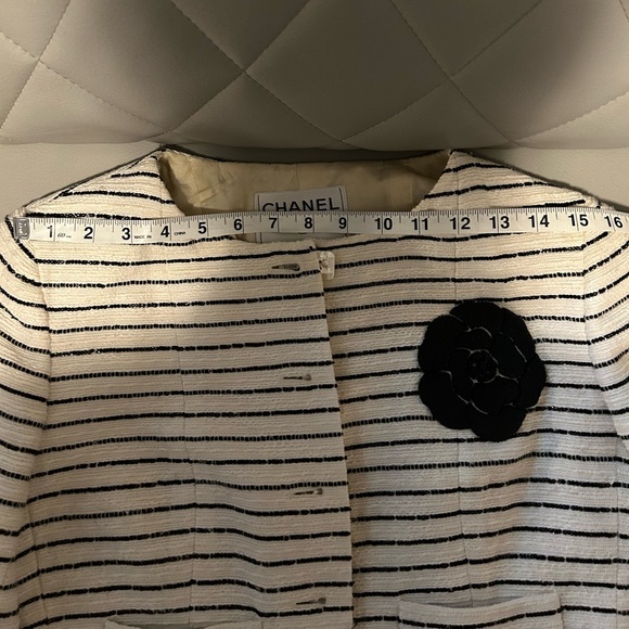 Black and White Chanel Camellia Jacket - Picture 10 of 11
